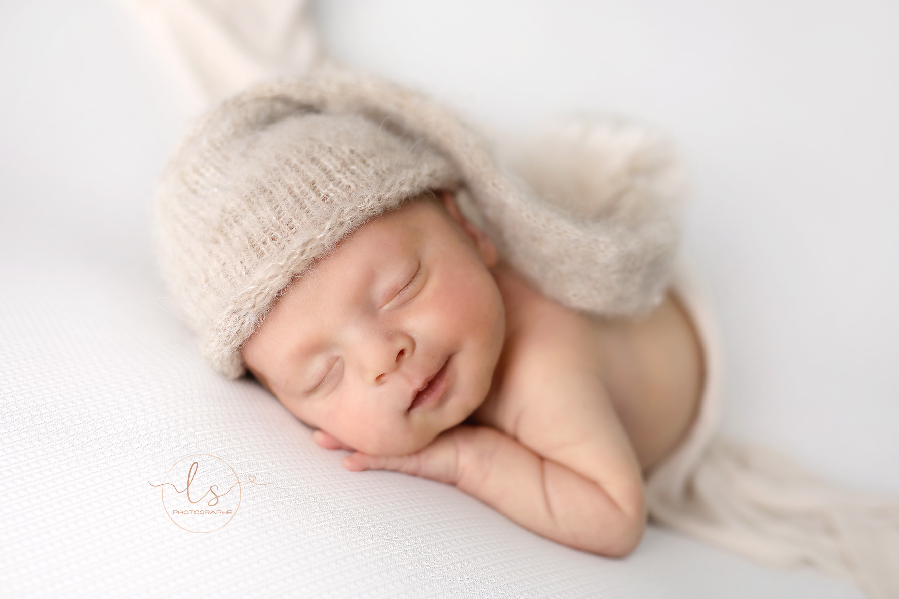 studio photo naissance bébé famille